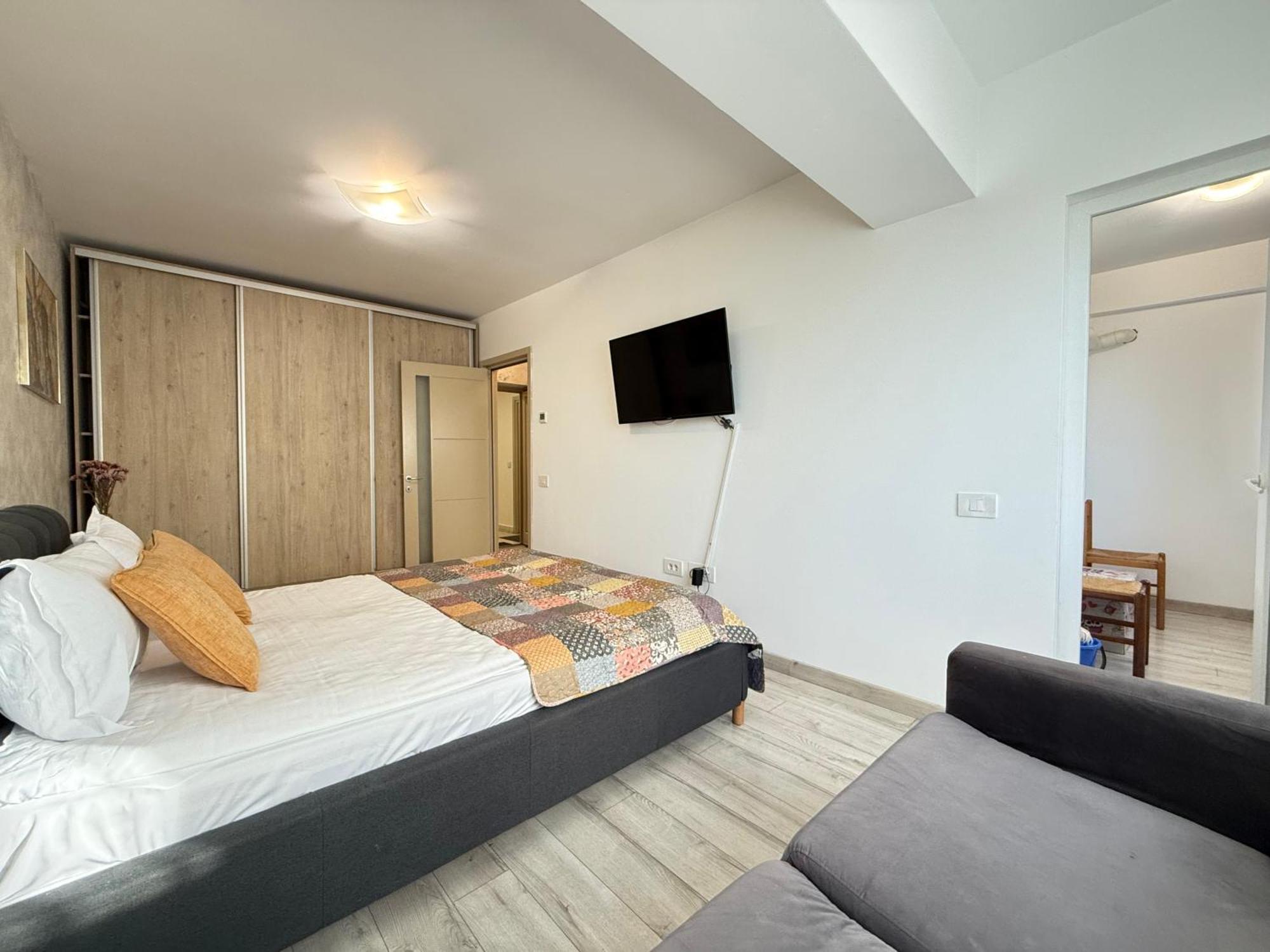 Smart Stay Studio With Free Parking Iasi Exterior photo