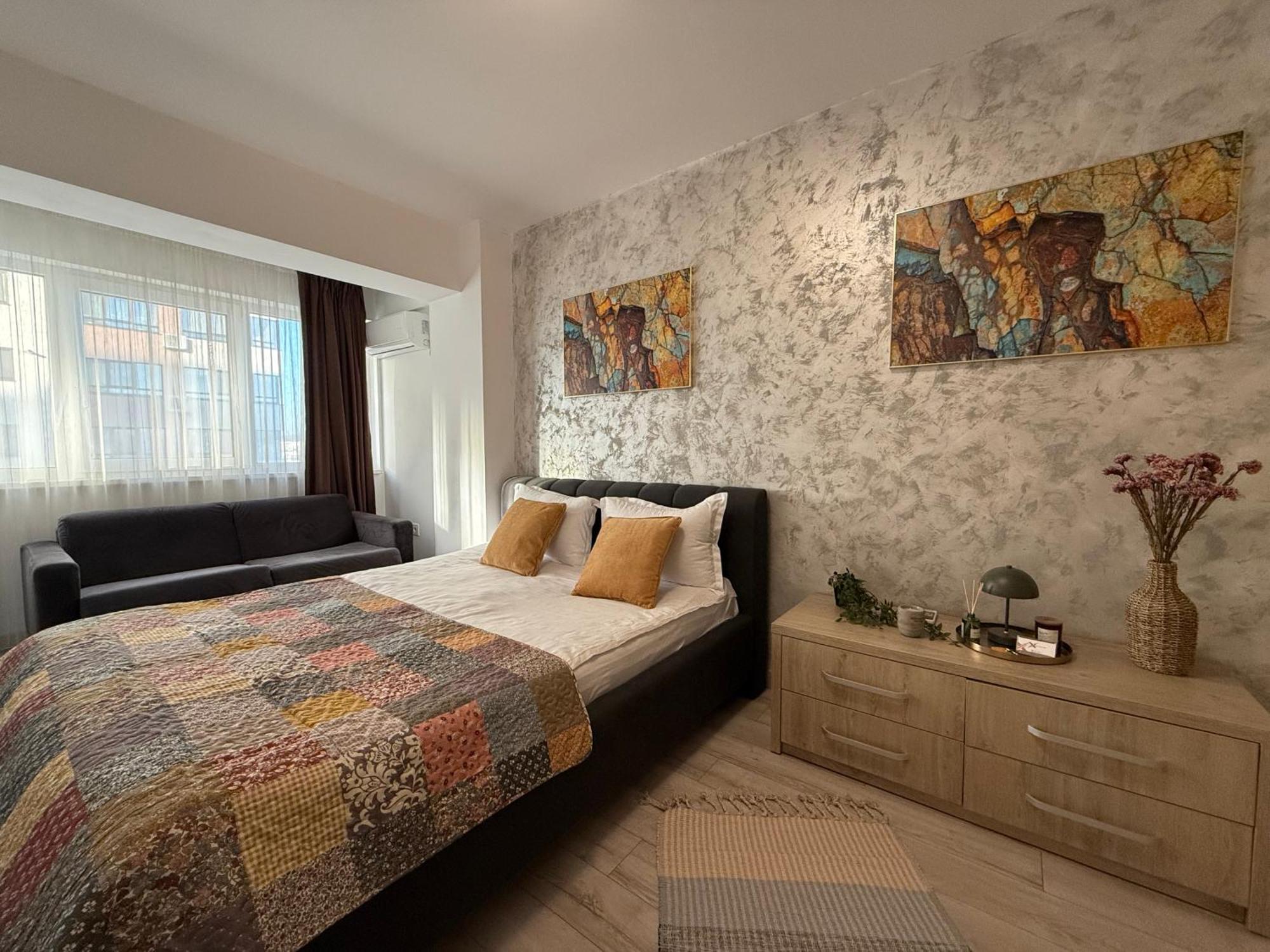 Smart Stay Studio With Free Parking Iasi Exterior photo
